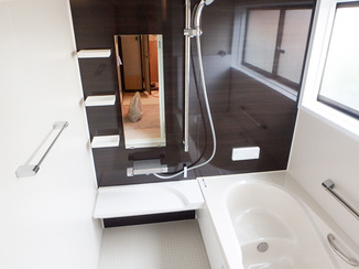 バスルームリフォーム ヒートショック対策万全の清掃性も高い浴室